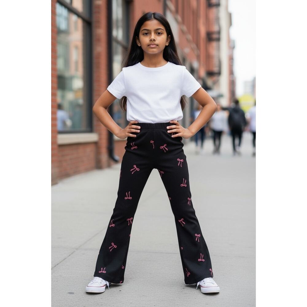 Derek Heart Girls Black Stretch Pants with Pink Bows w/Flair Bottom - Size: 6